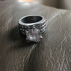 Gorgeous silver plated rhinestone ring